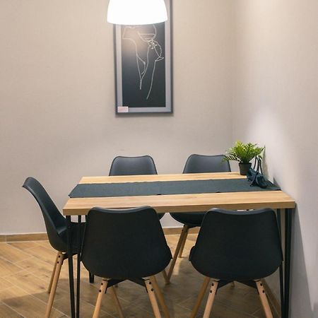 Manoir Apartments City Center Novi Sad Bagian luar foto