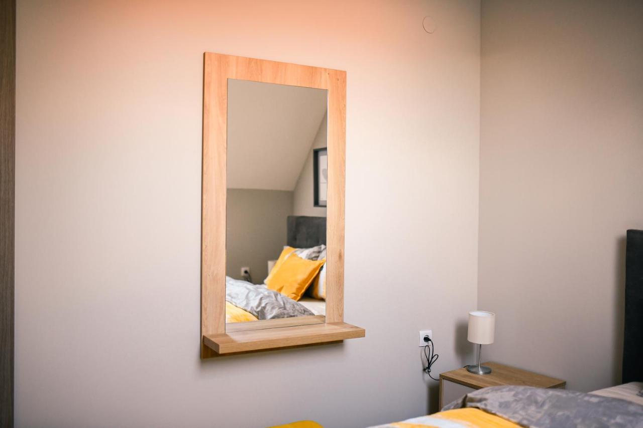 Manoir Apartments City Center Novi Sad Bagian luar foto