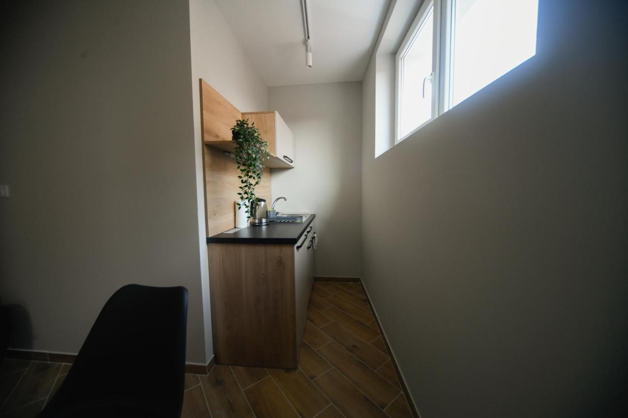 Manoir Apartments City Center Novi Sad Bagian luar foto