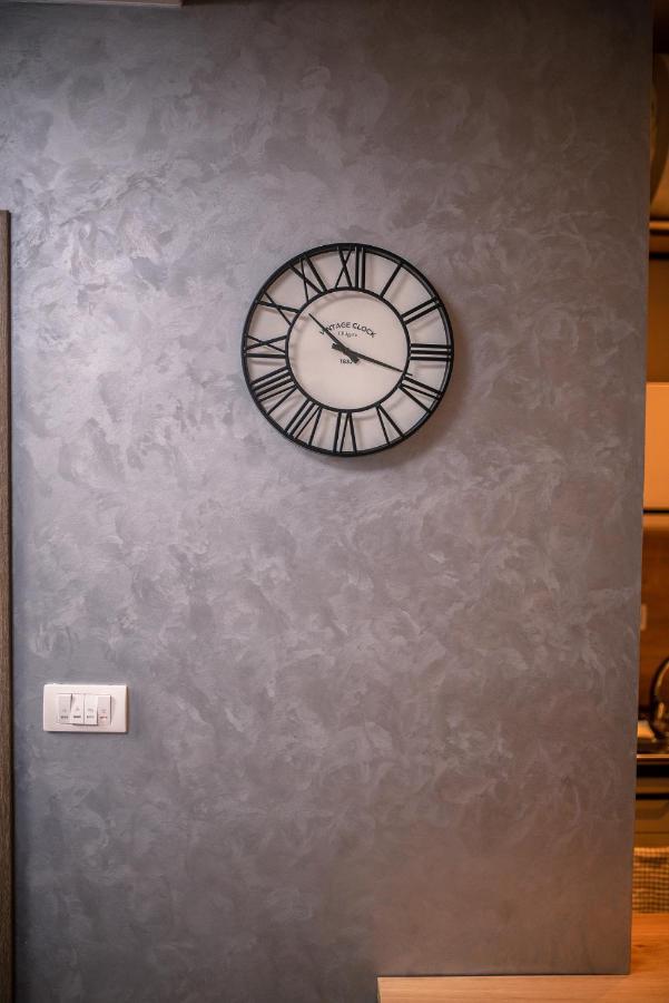 Manoir Apartments City Center Novi Sad Bagian luar foto