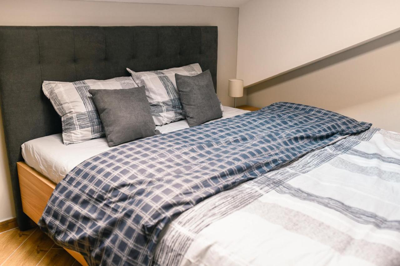 Manoir Apartments City Center Novi Sad Bagian luar foto